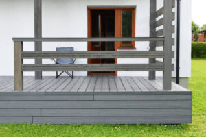 composite decking contractor