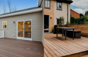wood deck vs composite deck